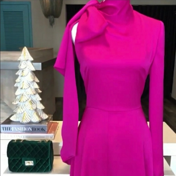 Beulah Dresses & Skirts - 🎀 Stunning High/Low Bow Tie 🎀 Dress